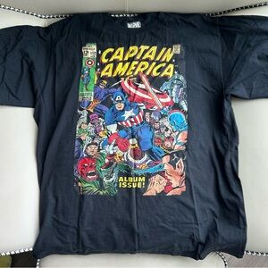 Graphic marvel Tshirt